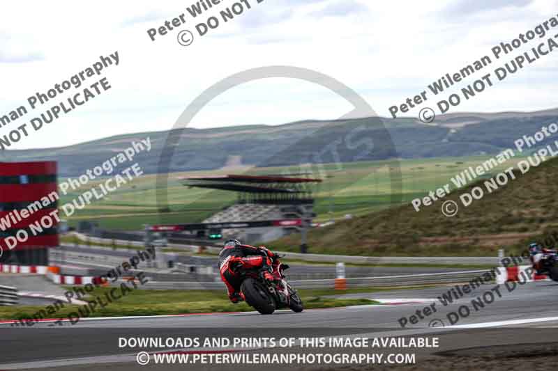 cadwell no limits trackday;cadwell park;cadwell park photographs;cadwell trackday photographs;enduro digital images;event digital images;eventdigitalimages;navarra;no limits trackdays;peter wileman photography;racing digital images;trackday digital images;trackday photos